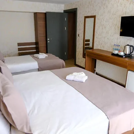 Hotel Velmore &