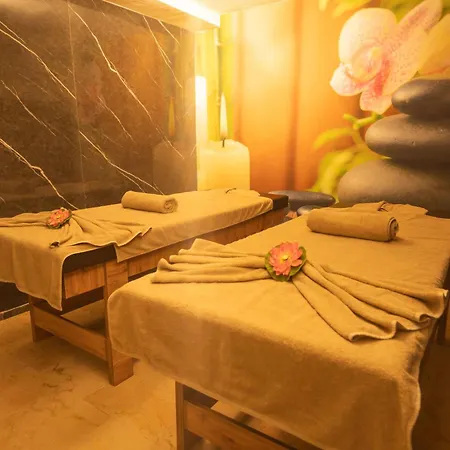 מלון Velmore & 4*